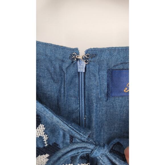 Blue Rain Chambray Embroidered Shift Mini Dress Women's XS - Picture 5 of 9